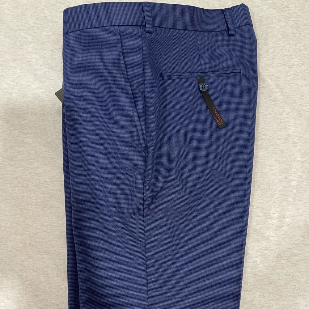 1670 brand Dress pants, Rich navy blue brand new!